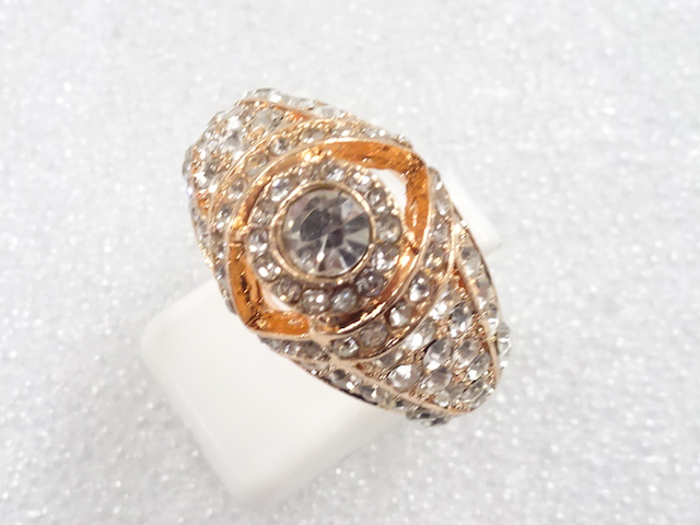 CRYSTAL FASHION RING / JP SIZE 24
